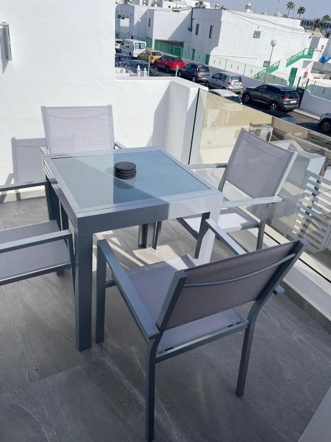 Rociega 35 Apartment 8, 100 Meters To Sea Front Puerto del Carmen  Luaran gambar